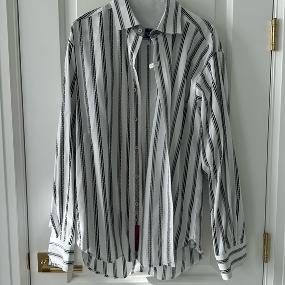 Robert Graham shirt - Picture 1 of 2